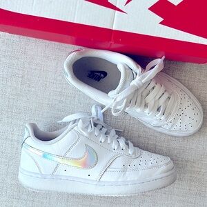Nike Court Vision Low White Metallic